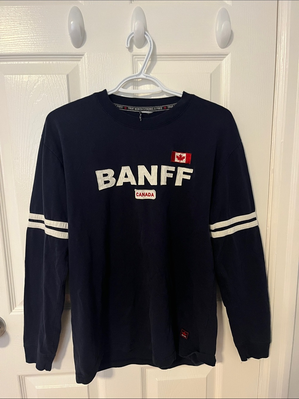 Banff Canada Men’s Navy Long-Sleeve Crew Shirt
